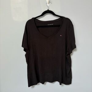 Tommy Hilfiger Women's Black Short Sleeve Tee